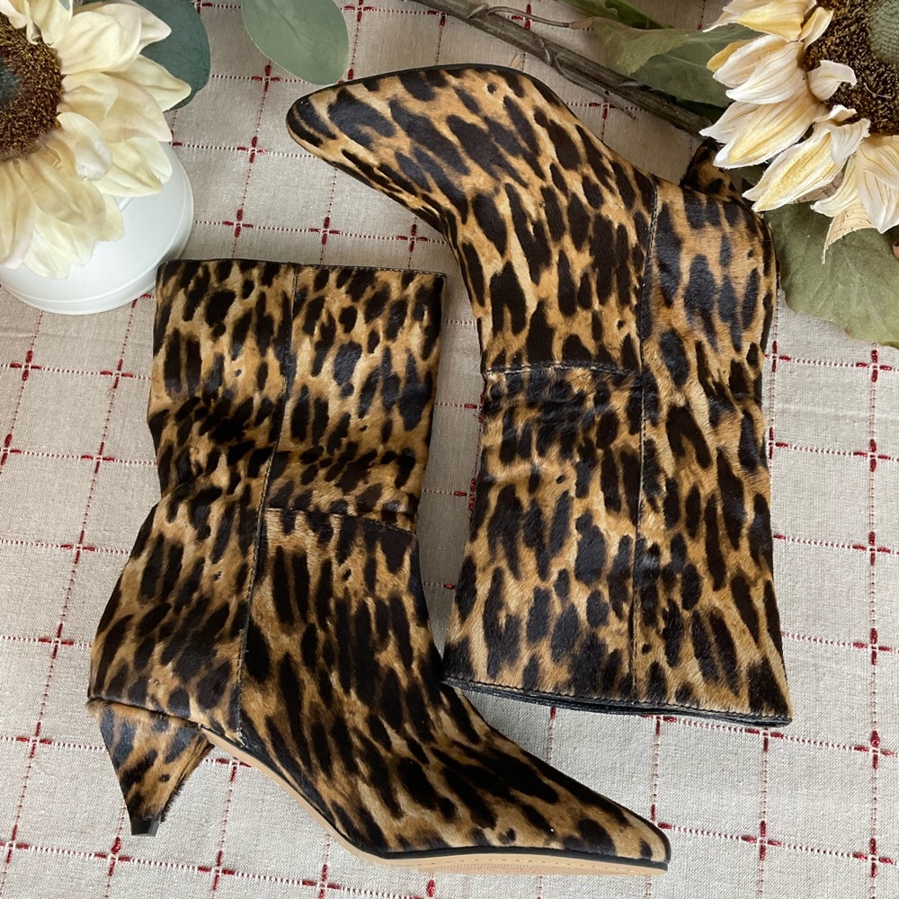 Vince Camuto Rastel3 Animal Print Dyed Cow Hair Bootie Mid Calf Boots Sz 7.5 - Picture 6 of 6
